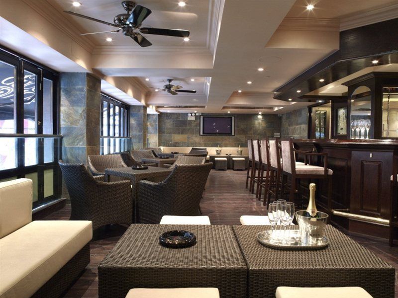 Lan Kwai Fong - Kau U Fong Khách sạn Hong Kong